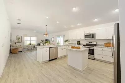 3349 Clara Court, The Villages, FL 32163 - Photo 7