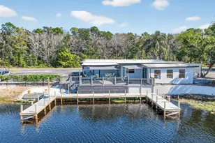 13721 Country Club Dr, Tavares, FL 32778 - Photo 1