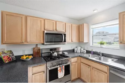 8065 SE 175th Columbia Place, The Villages, FL 32162 - Photo 9