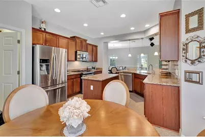 109 Falling Acorn Avenue, Groveland, FL 34736 - Photo 15