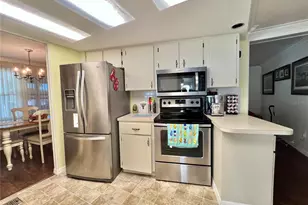 114 Jacaranda Dr, Leesburg, FL 34748 - Photo 31