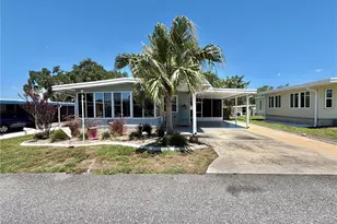 114 Jacaranda Dr, Leesburg, FL 34748 - Photo 1