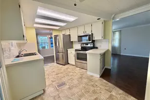 114 Jacaranda Dr, Leesburg, FL 34748 - Photo 23