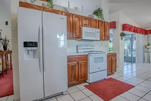 25749 Whisper Oaks Rd, Leesburg, FL 34748 - Photo 15