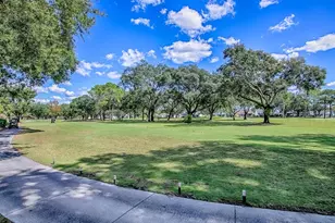 1133 Del Toro Dr, The Villages, FL 32159 - Photo 3