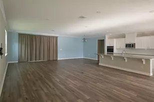 26047 Exmoor Dr, Sorrento, FL 32776 - Photo 7