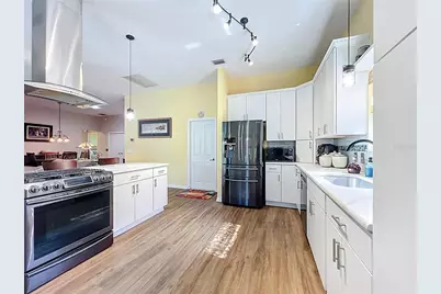 17430 SE 71st Birchbrook Avenue, The Villages, FL 32162 - Photo 15