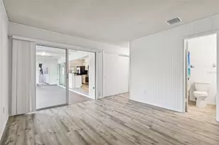 892 Hampton Dr NE, Palm Bay, FL 32905 - Photo 27