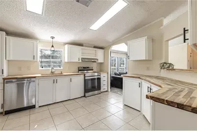 10902 Westmont Road, Leesburg, FL 34788 - Photo 17