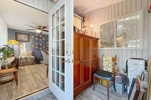 1359 Windsor St, Tavares, FL 32778 - Photo 3