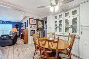 1359 Windsor St, Tavares, FL 32778 - Photo 17