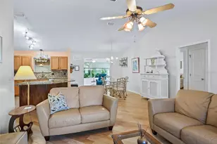 9671 SE 168th Maplesong Ln, The Villages, FL 32162 - Photo 7