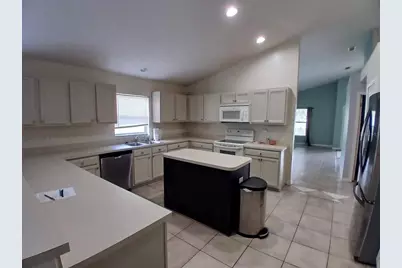 3002 Lorimer Court, Groveland, FL 34736 - Photo 7