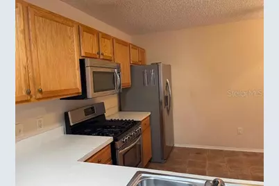 2340 Pickens Place, The Villages, FL 32162 - Photo 5