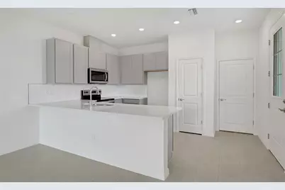 31792 Kestrel Calling Drive, San Antonio, FL 33576 - Photo 11
