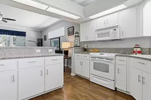 3592 Tropical Seas Loop, Tavares, FL 32778 - Photo 15