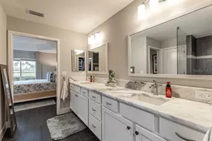 5835 Tupper Ct, The Villages, FL 32163 - Photo 5