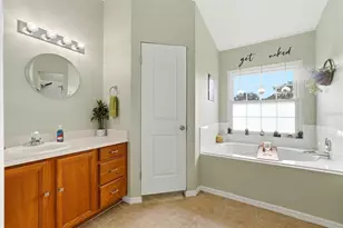 26234 Glen Eagle Dr, Leesburg, FL 34748 - Photo 23