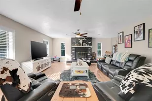 109 Fruitwood Ave, Eustis, FL 32726 - Photo 13