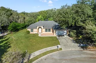 1310 Woods Edge Ct, Minneola, FL 34715 - Photo 3