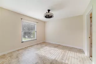 1310 Woods Edge Ct, Minneola, FL 34715 - Photo 13