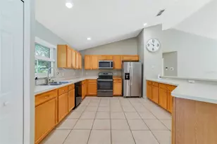 1310 Woods Edge Ct, Minneola, FL 34715 - Photo 11