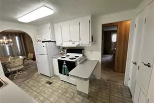 28 Harbor Oaks Dr, Fruitland Park, FL 34731 - Photo 15