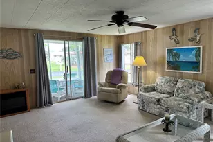 28 Harbor Oaks Dr, Fruitland Park, FL 34731 - Photo 3