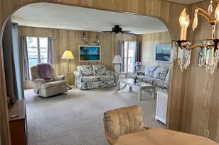 28 Harbor Oaks Dr, Fruitland Park, FL 34731 - Photo 9