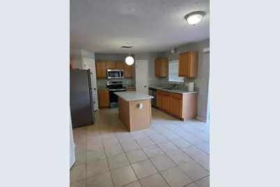 1126 Chateau Circle, Minneola, FL 34715 - Photo 9