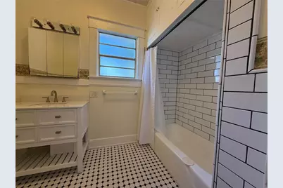 840 E 9th Avenue, Mount Dora, FL 32757 - Photo 13