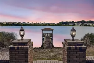 1910 College Park Dr, Tavares, FL 32778 - Photo 3