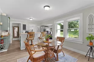 111 E McClendon St, Lady Lake, FL 32159 - Photo 17