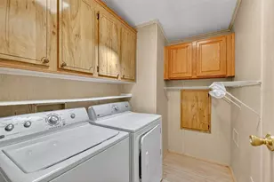 3006 Rainbow Rd, Tavares, FL 32778 - Photo 29