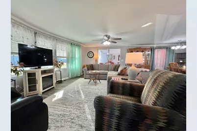 332 Hawthorne Boulevard, Leesburg, FL 34748 - Photo 9