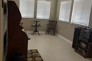 1107 Golf Club Ct, Mount Dora, FL 32757 - Photo 9