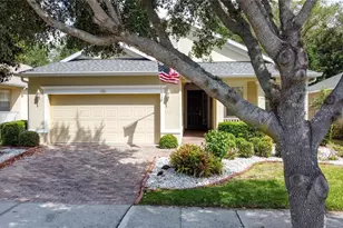 133 Crepe Myrtle Dr, Groveland, FL 34736 - Photo 3