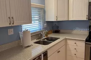 1003 Vermont Ave, Lady Lake, FL 32159 - Photo 21