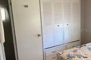 1003 Vermont Ave, Lady Lake, FL 32159 - Photo 5