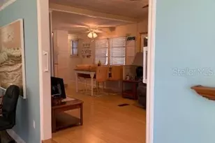 1003 Vermont Ave, Lady Lake, FL 32159 - Photo 13