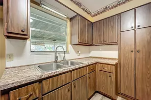 7802 Mizell St, Coleman, FL 33521 - Photo 13