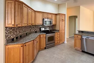 2693 Persimmon Loop, The Villages, FL 32162 - Photo 5