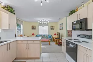 304 San Marino Dr, The Villages, FL 32159 - Photo 17