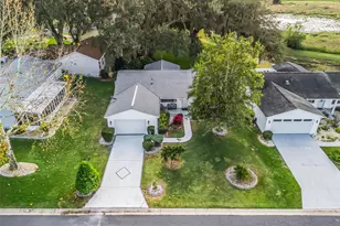 304 San Marino Dr, The Villages, FL 32159 - Photo 3