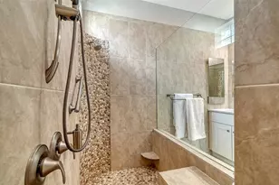 8208 Nice Way, Sarasota, FL 34238 - Photo 37