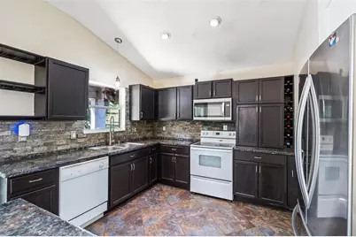 209 Magellan Circle, Minneola, FL 34715 - Photo 11