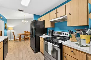 34220 Black Bass Cir, Fruitland Park, FL 34731 - Photo 17