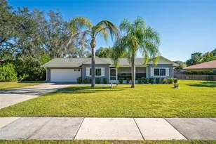 34220 Black Bass Cir, Fruitland Park, FL 34731 - Photo 1
