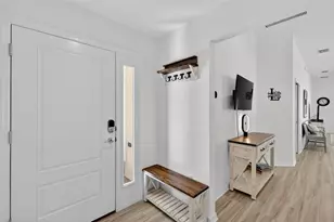 7584 Alysha Ave, The Villages, FL 34762 - Photo 3