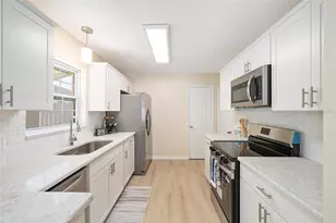 403 Duarte Ln, The Villages, FL 32159 - Photo 11